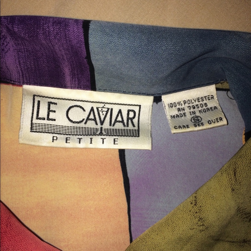 Colorblock Polyester Button Down - Picture 5 of 5